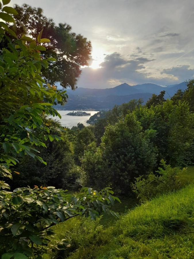 Terrazza Sul Lago Амено Экстерьер фото