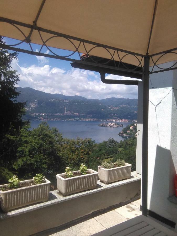 Terrazza Sul Lago Амено Экстерьер фото